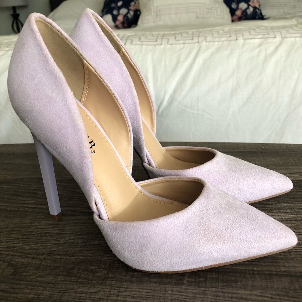 Light purple stilettos